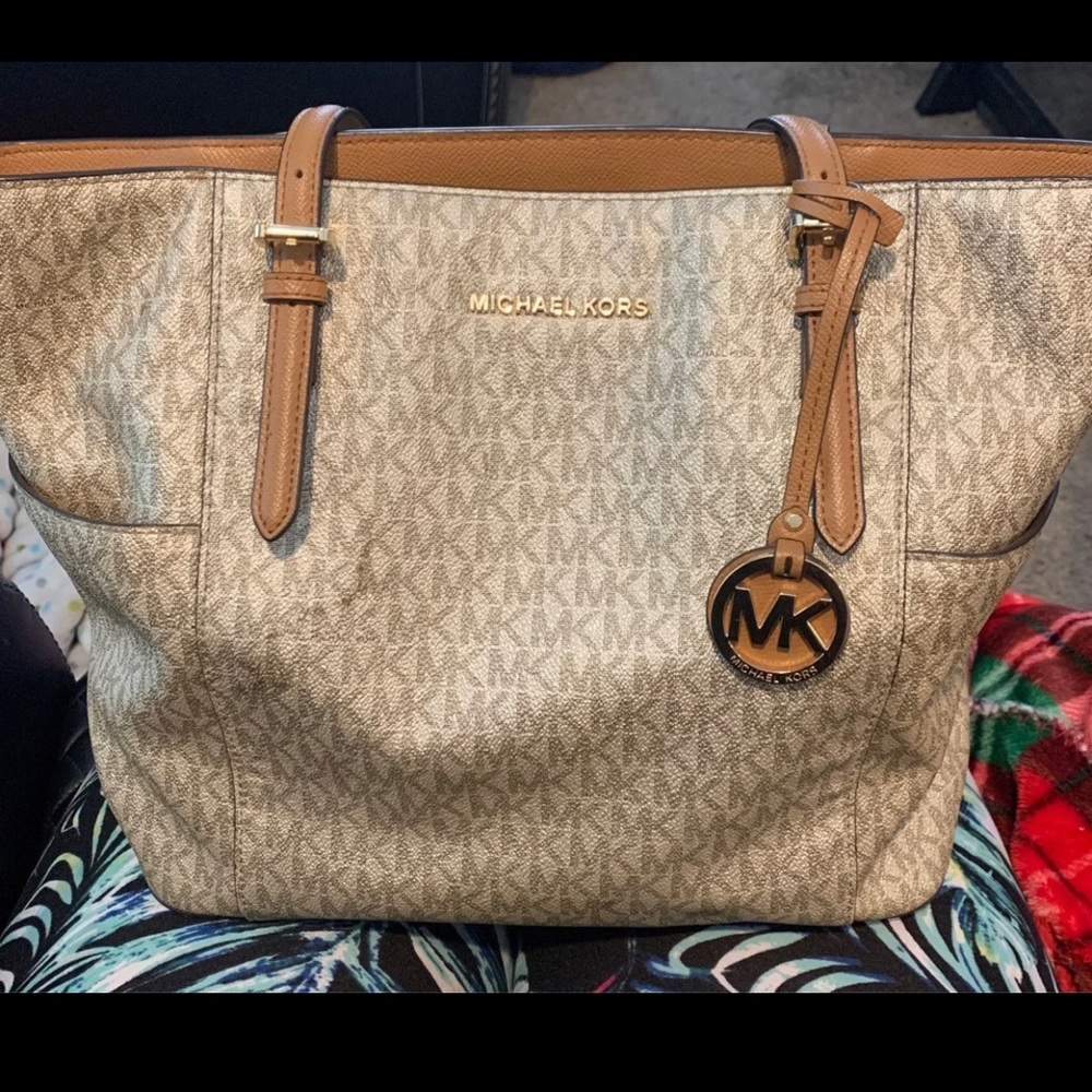Michael Kors Purse And Wallet